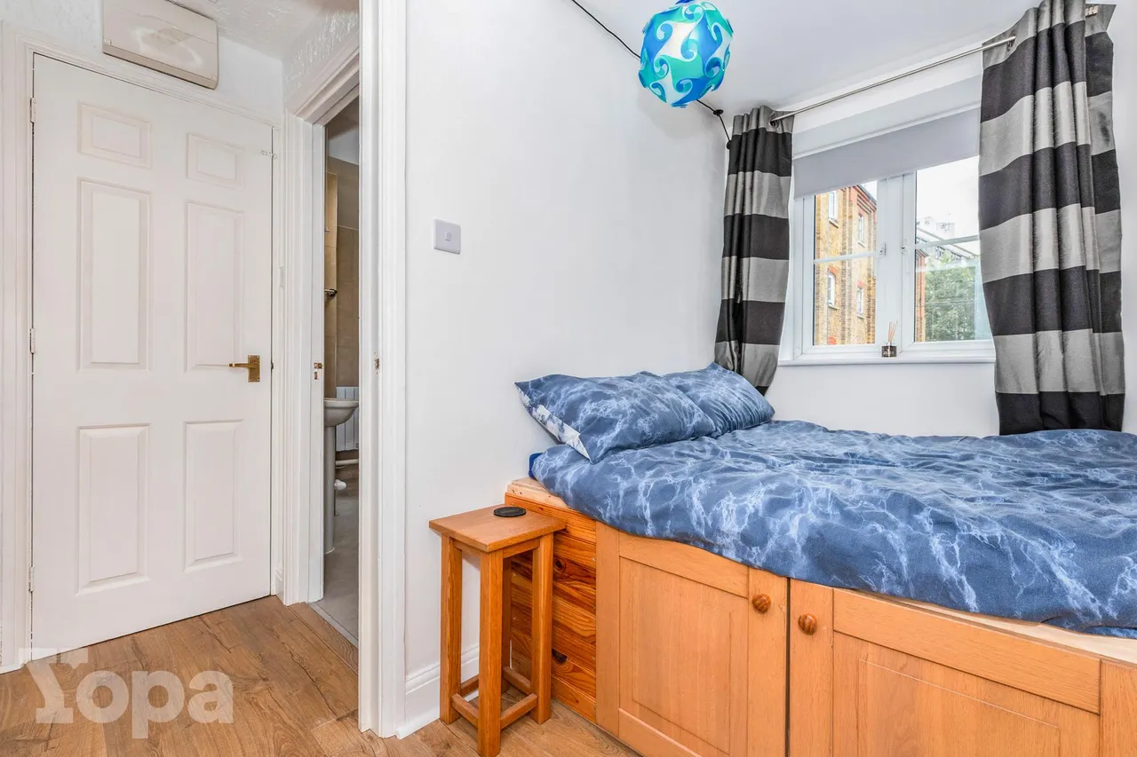 Clifton Road, Gravesend, DA11, photo 11