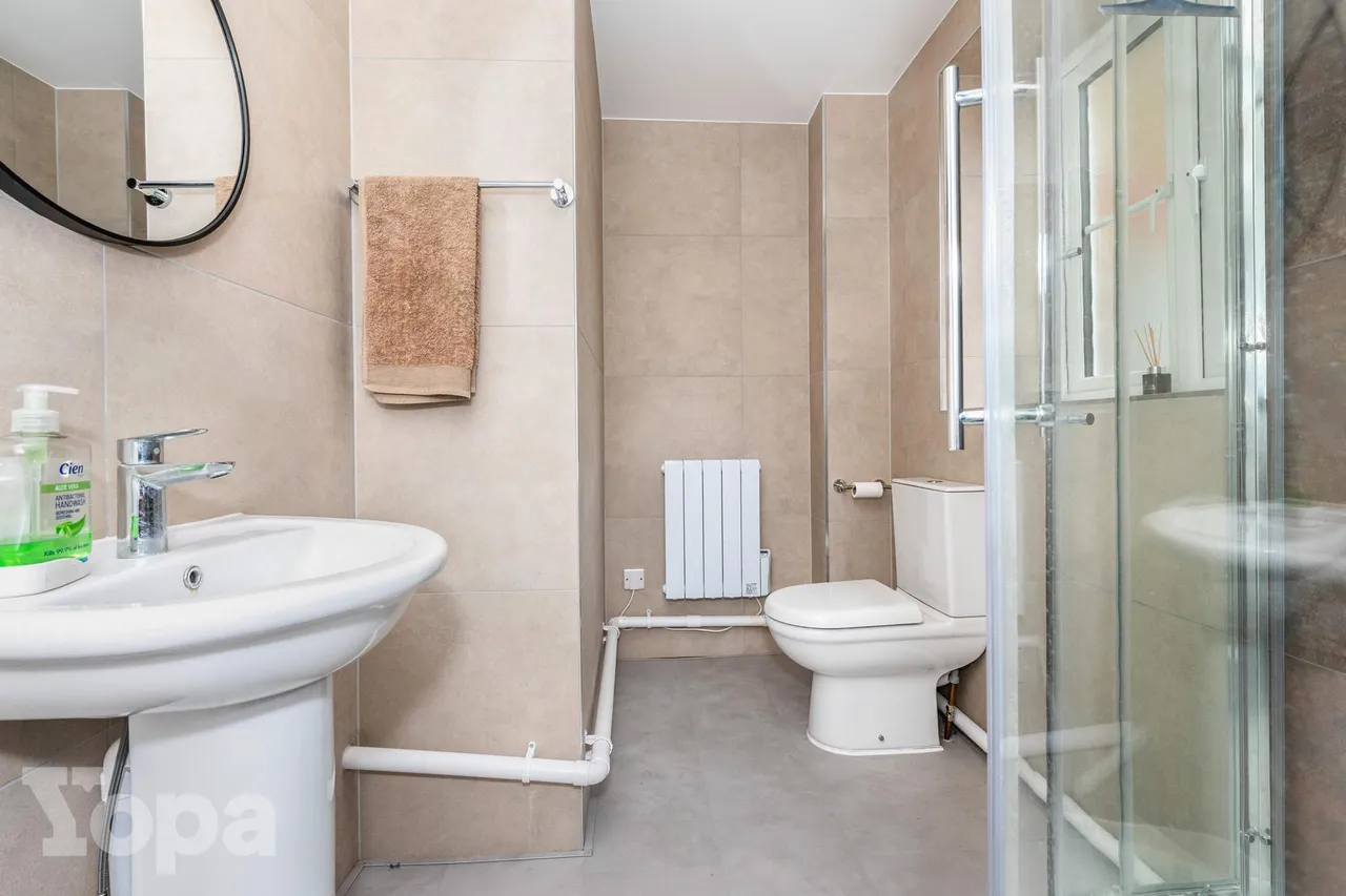 Clifton Road, Gravesend, DA11, photo 13