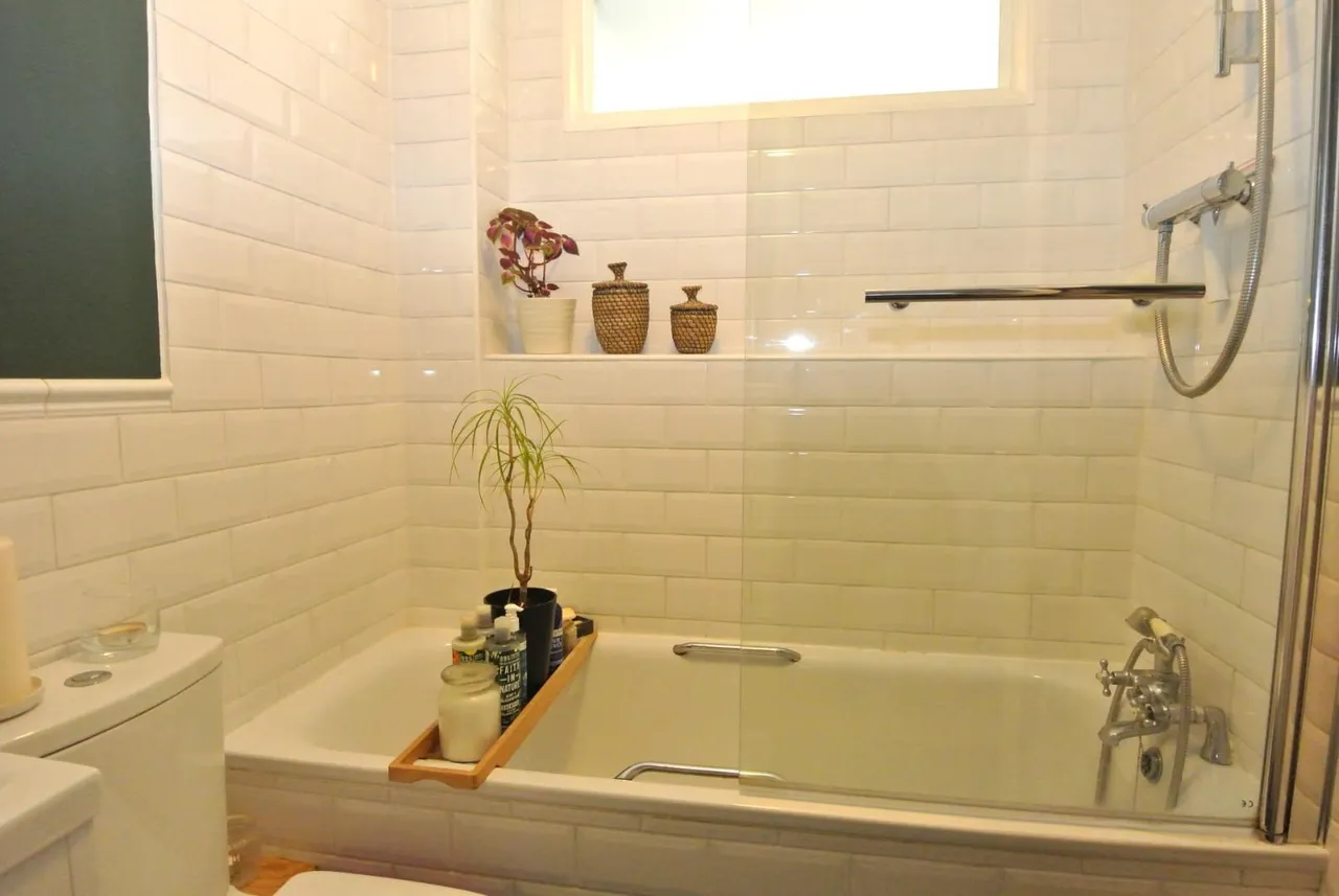 Connaught House, 78 Station Crescent, Ashford, TW15 3HG, photo 9