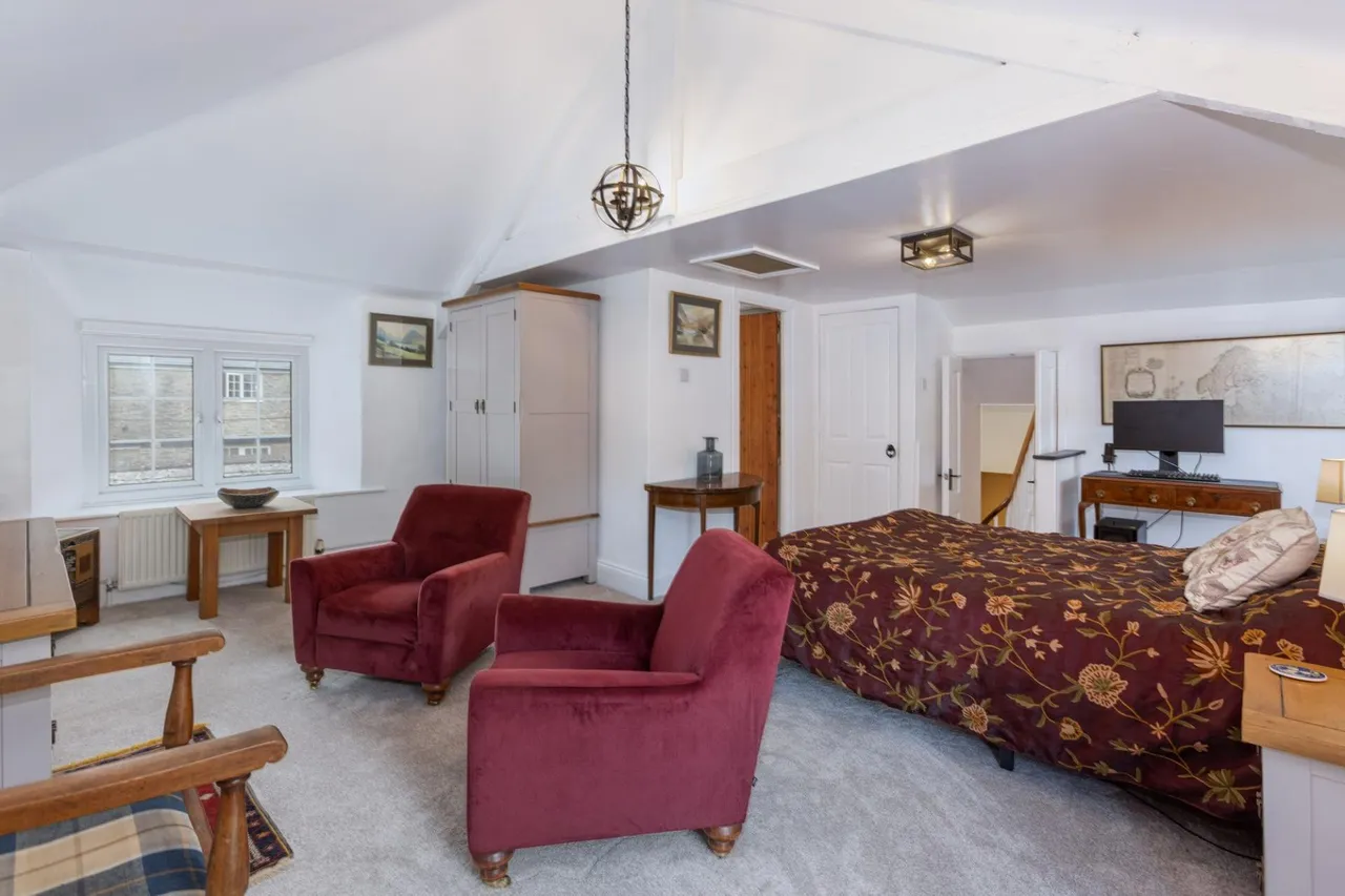 Tavistock, PL19, photo 28