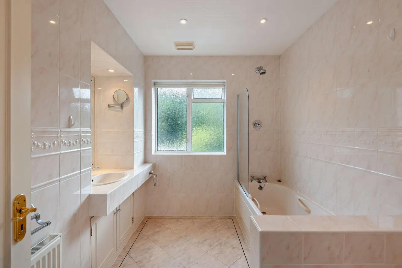 Burkes Road, Beaconsfield, HP9, photo 12