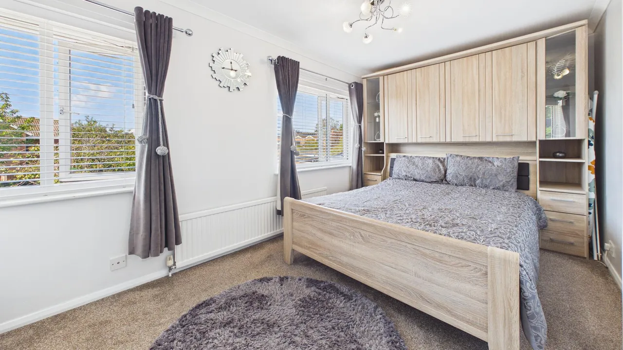 Enfield Gardens, Peterborough, photo 10