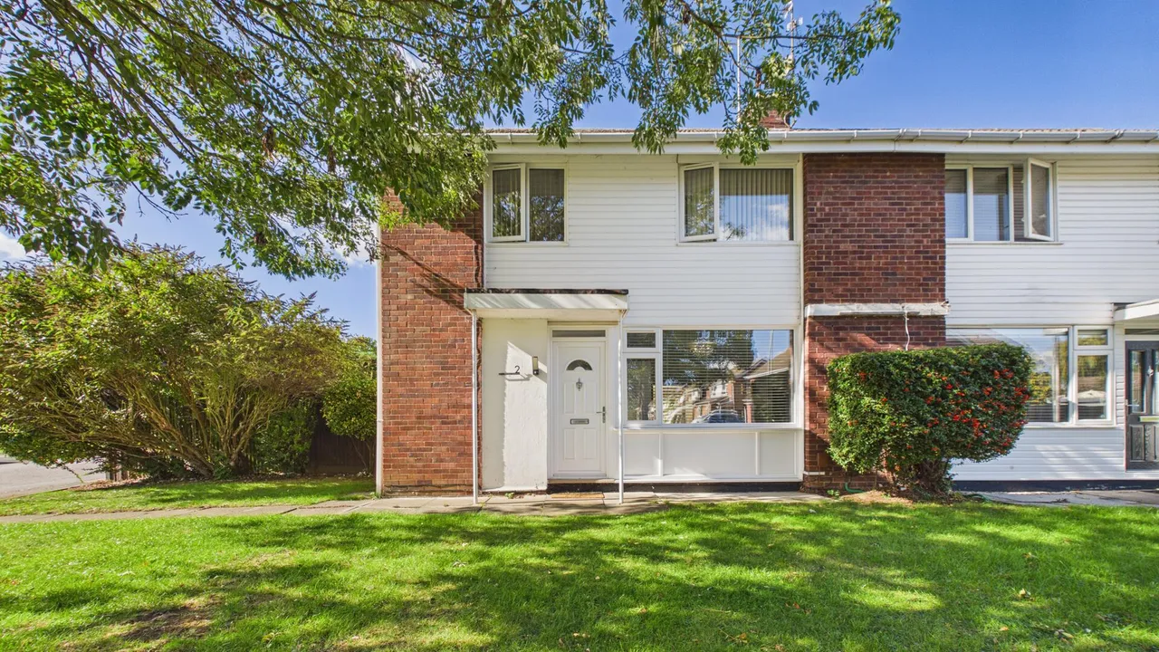 3 bed house for sale, Enfield Gardens, Peterborough