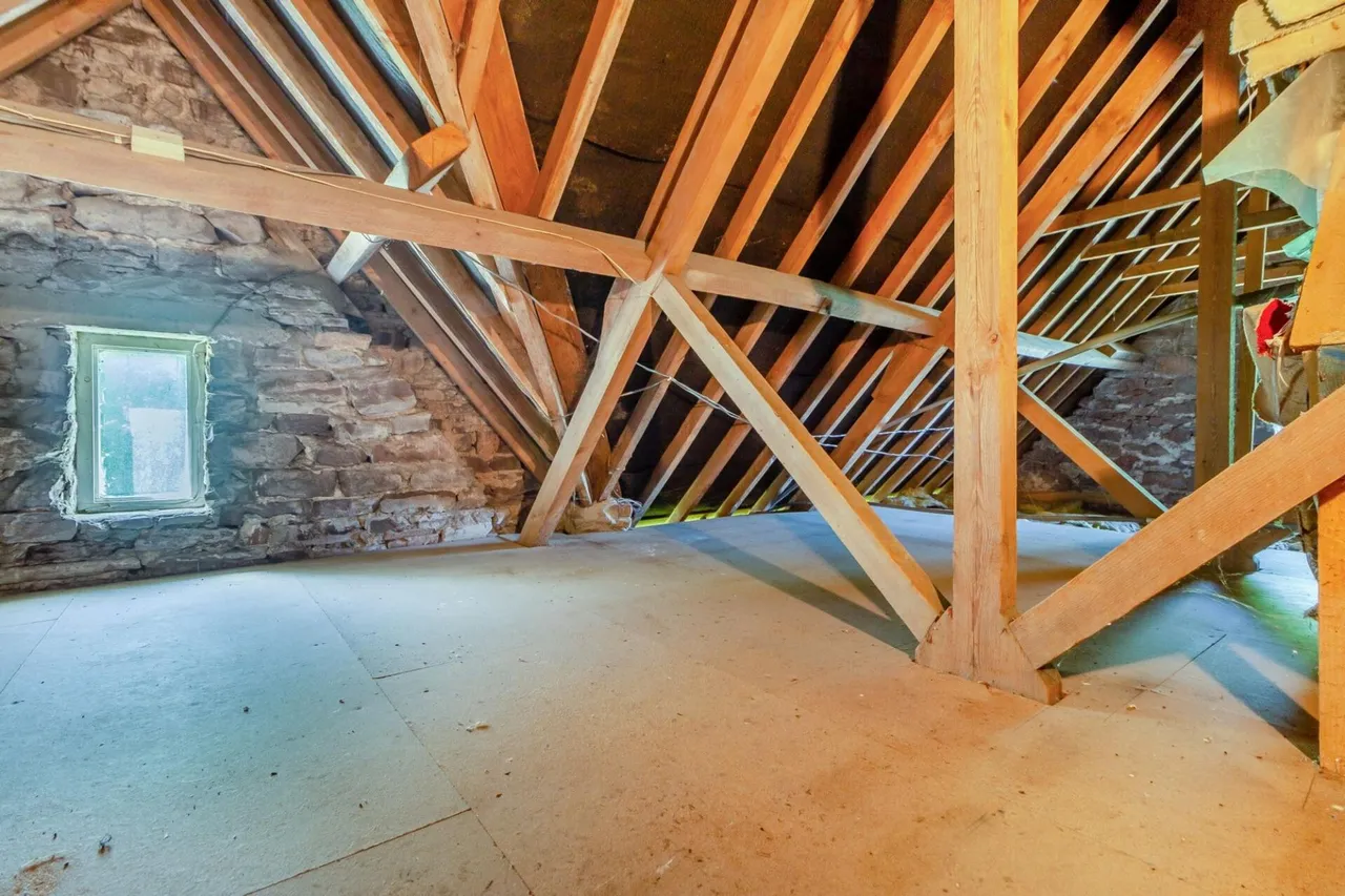 Llangwm, Usk, NP15, photo 25