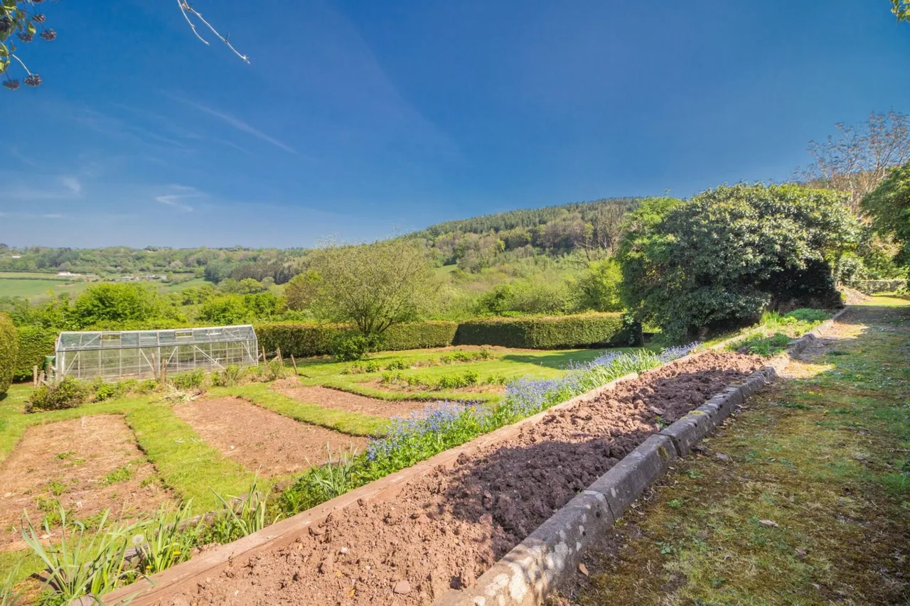 Llangwm, Usk, NP15, photo 31