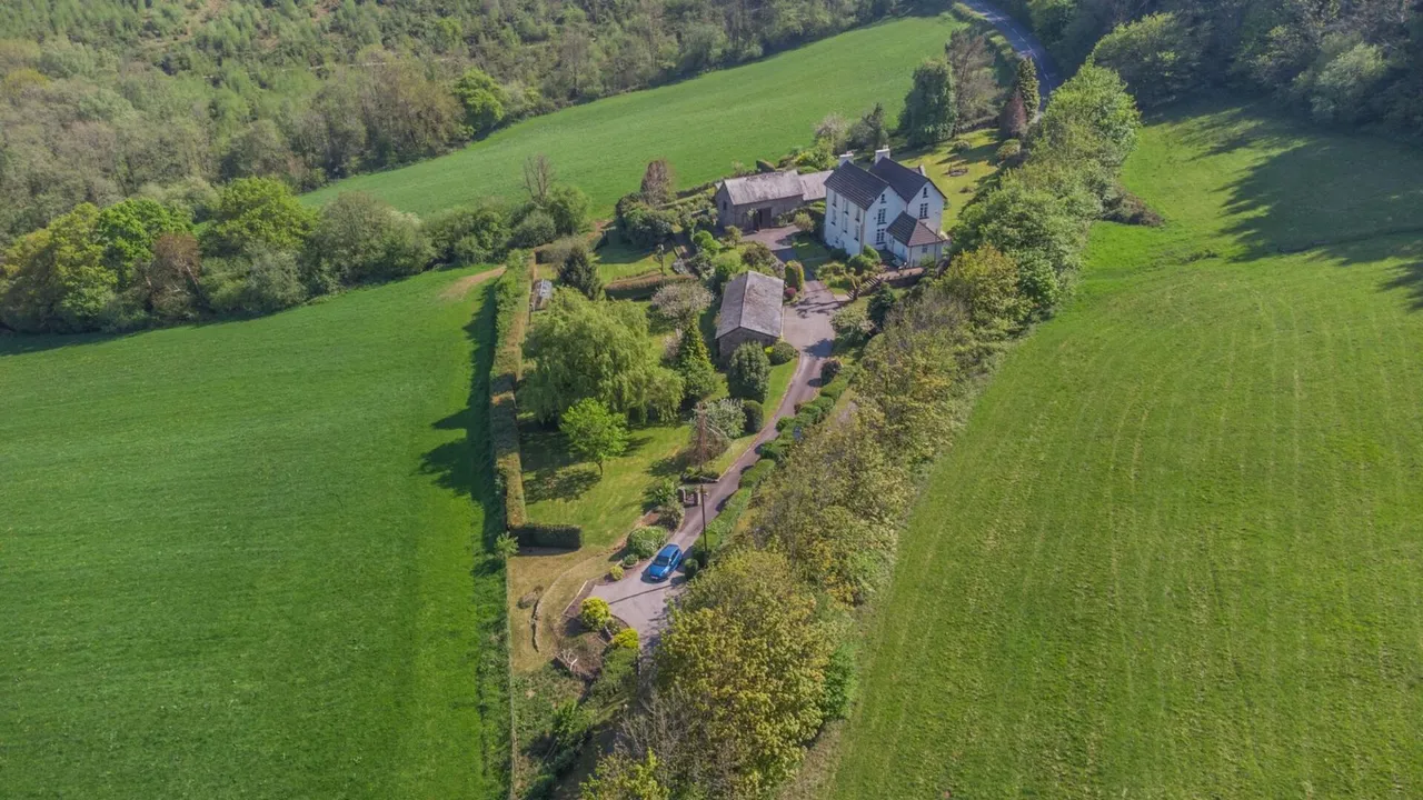 Llangwm, Usk, NP15, photo 34
