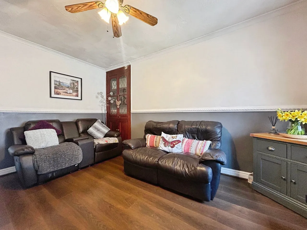 High Street, Bridgend, CF32, photo 13