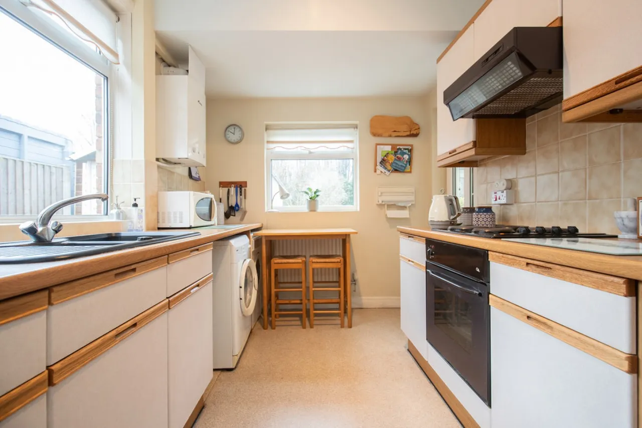 Slater Avenue, Derby, photo 9