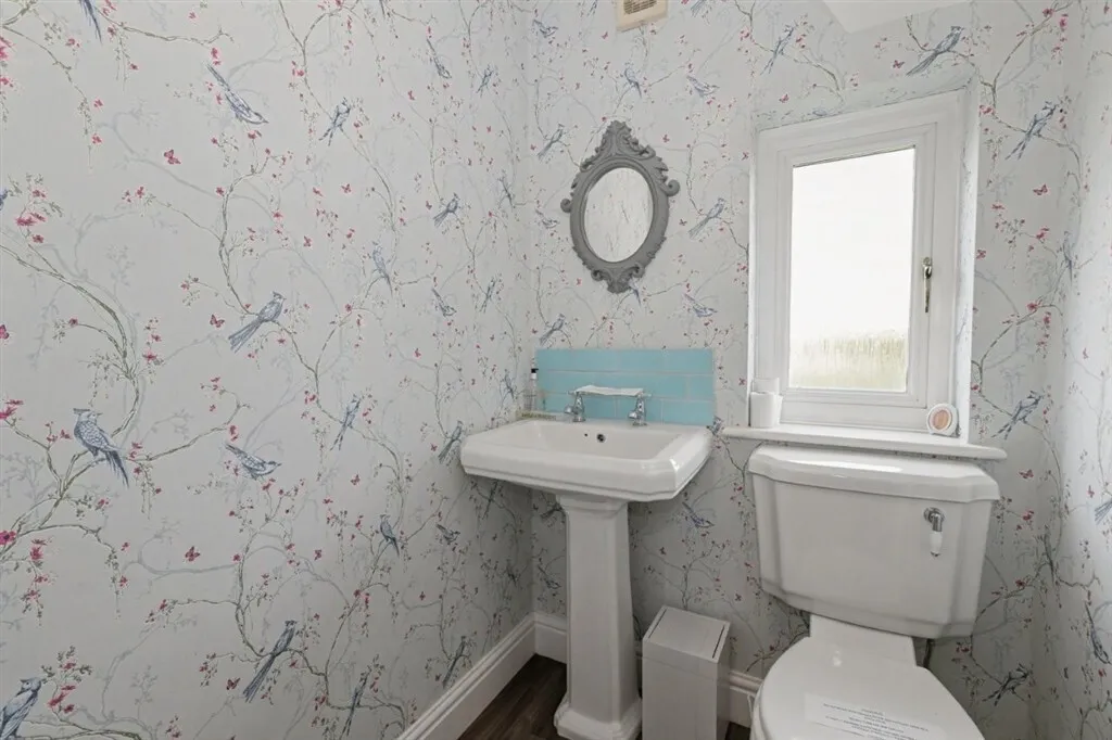 Temple Way, Worth, CT14, photo 13