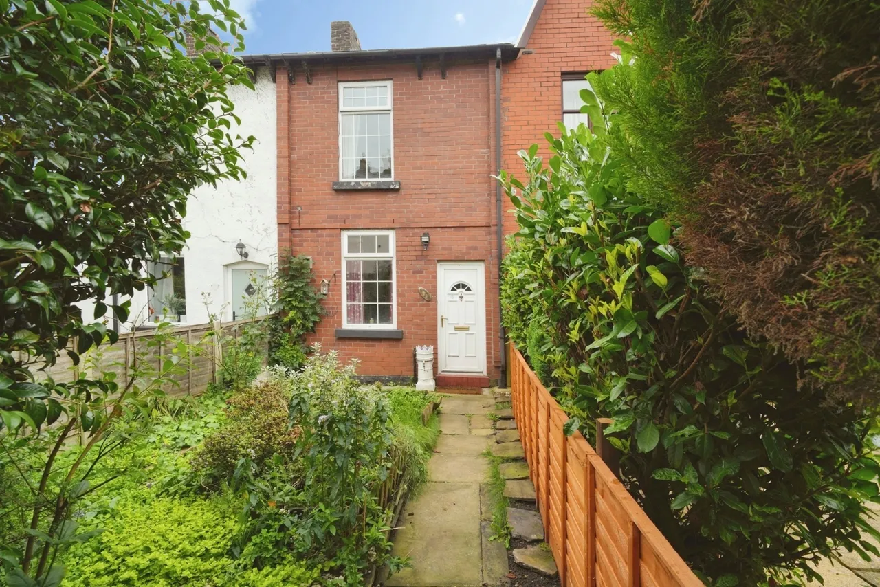 2 bed house for sale, Murton Terrace, Bolton, BL1