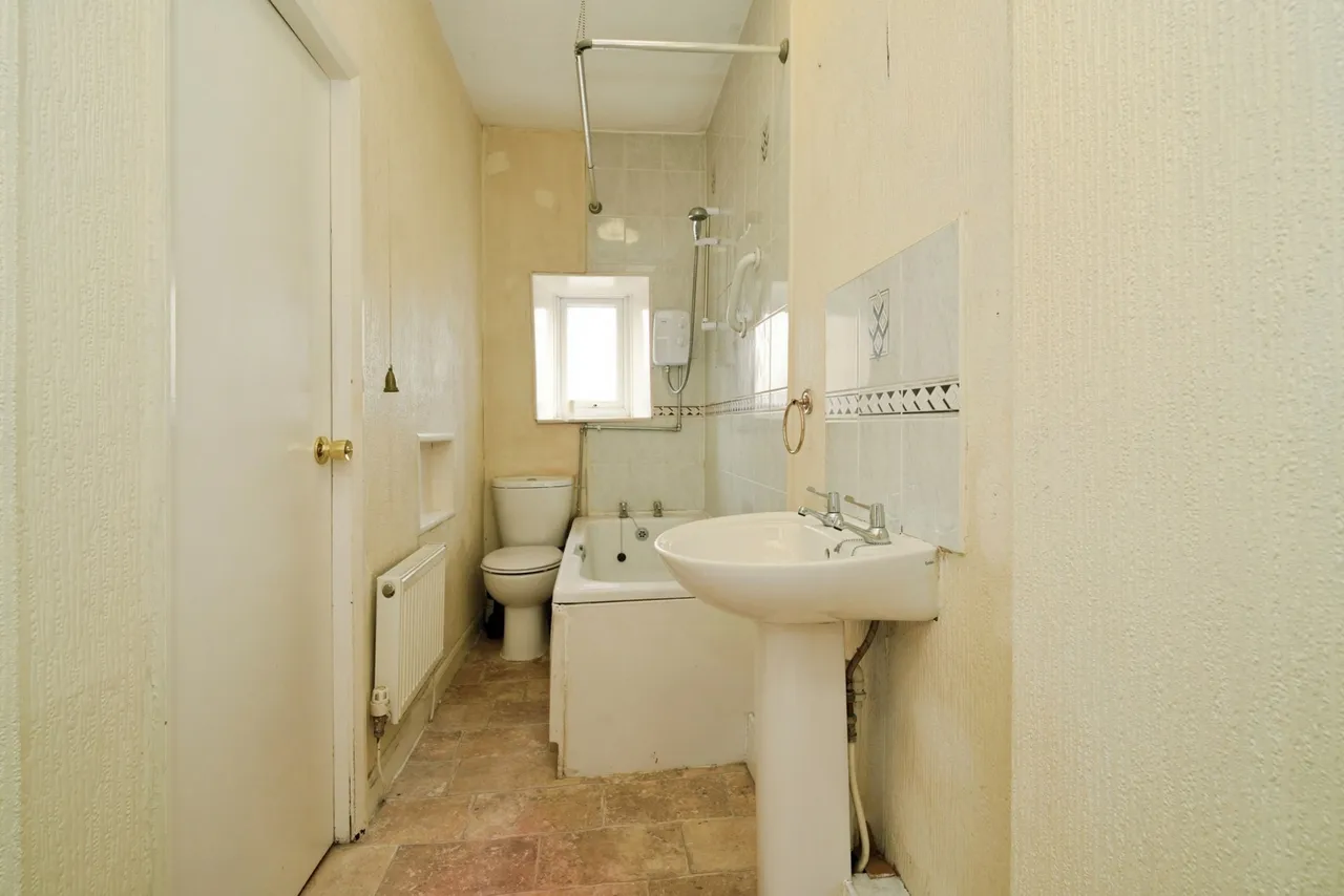 Murton Terrace, Bolton, BL1, photo 11