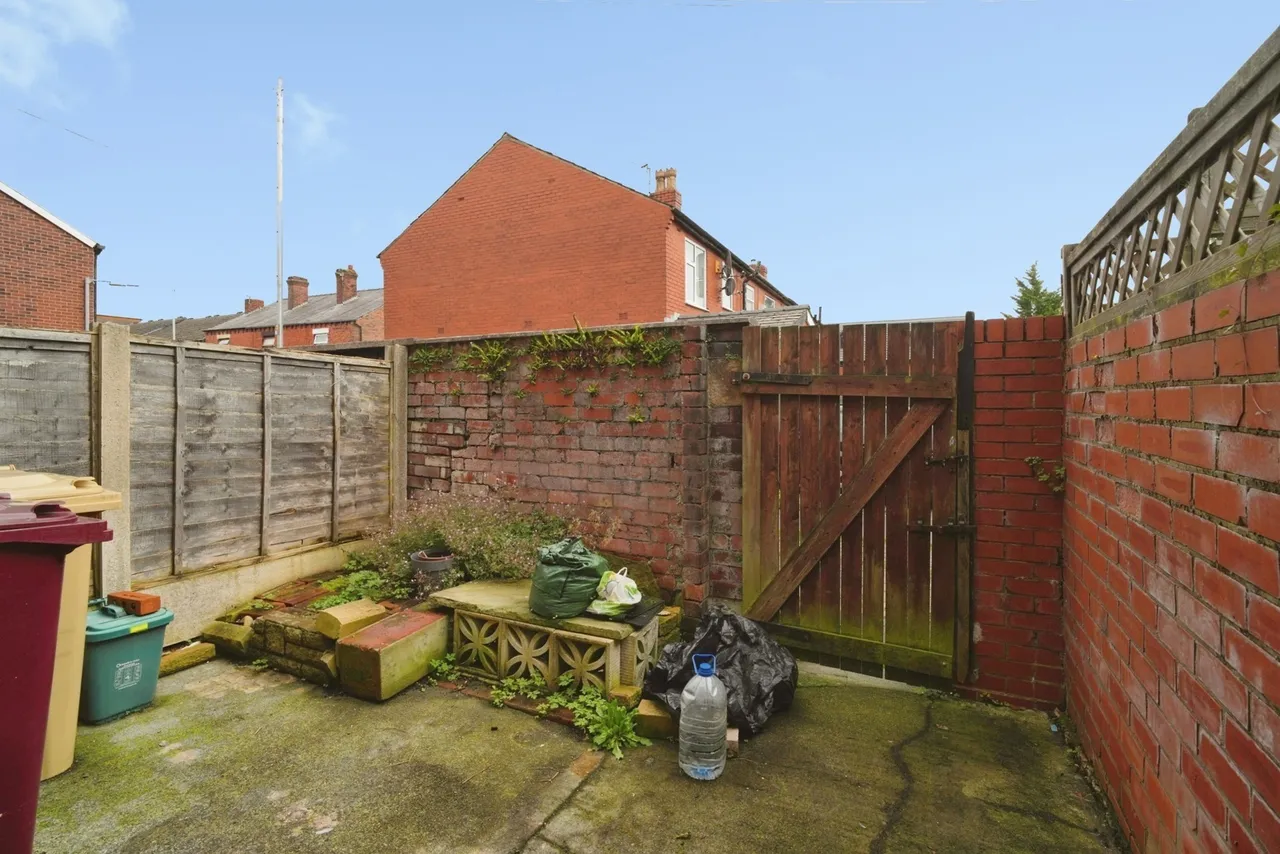 Murton Terrace, Bolton, BL1, photo 6