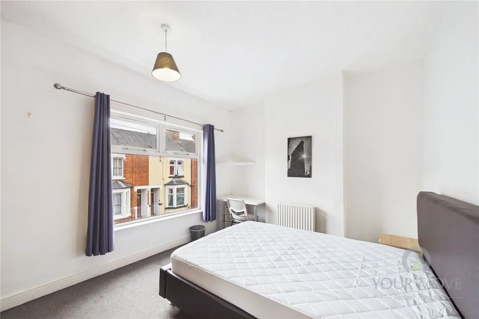 Southampton Road, Far Cotton, NN4, photo 5