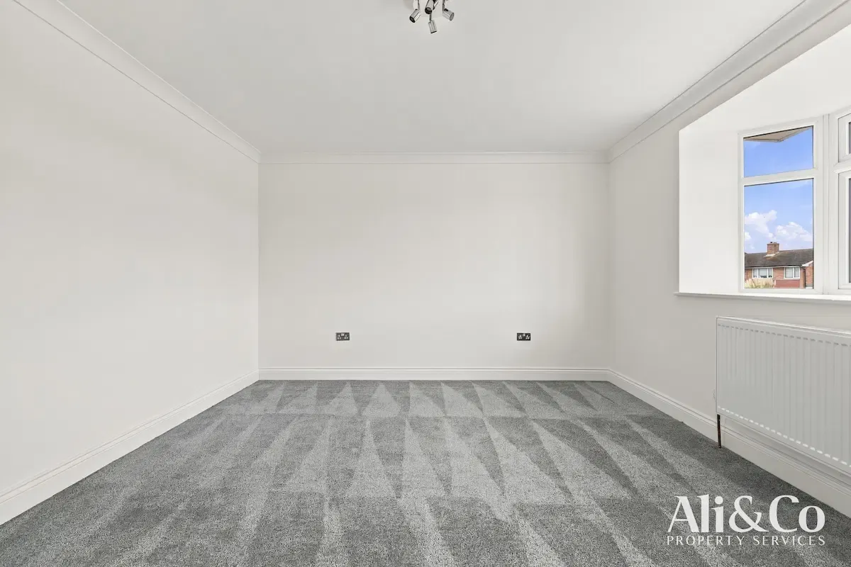 Dock Road, Grays, photo 14