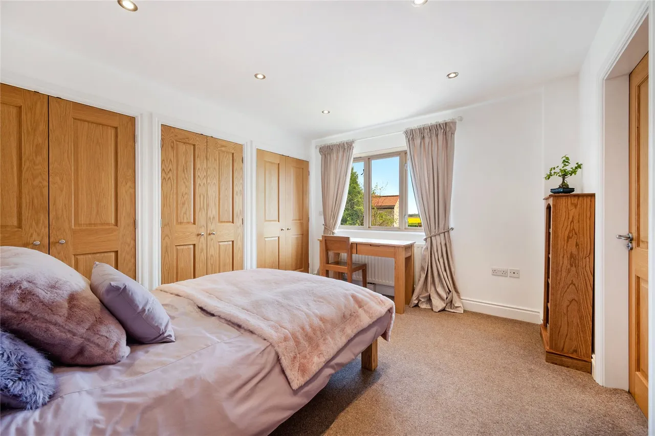 Old Hall Court, Burton Salmon, photo 14