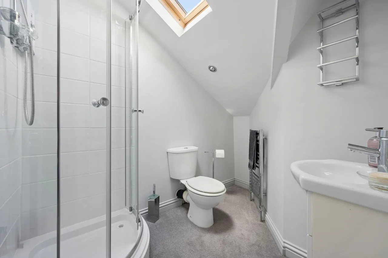 Garstang Road East, Poulton-Le-Fylde, FY6, photo 14