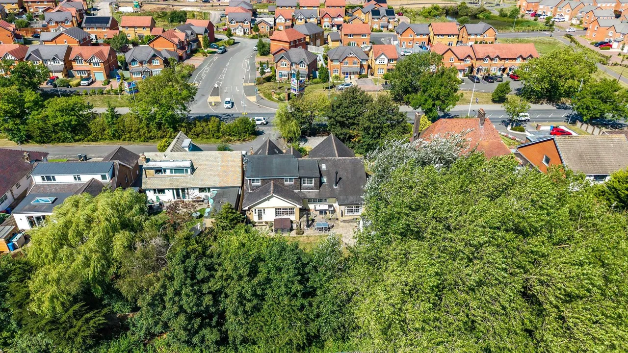 Garstang Road East, Poulton-Le-Fylde, FY6, photo 23