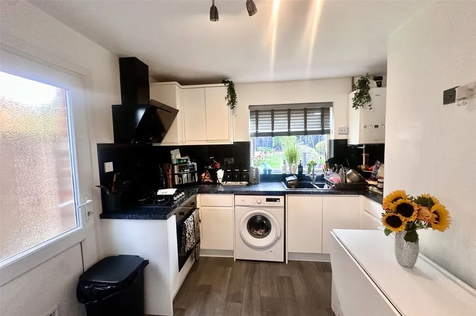 Marylebone Crescent, Derby, Derbyshire, DE22, photo 3