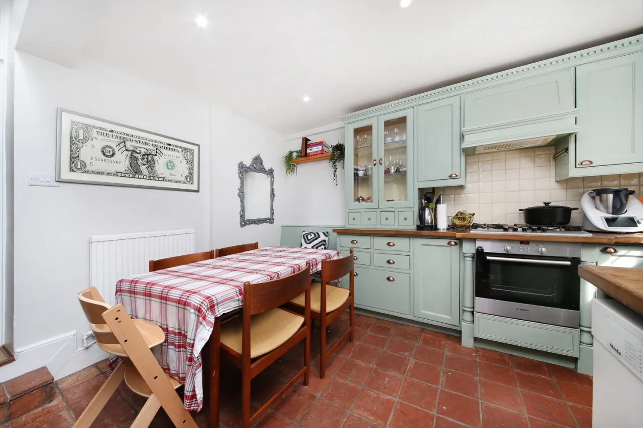 Battersea Church Road, London, SW11, photo 12