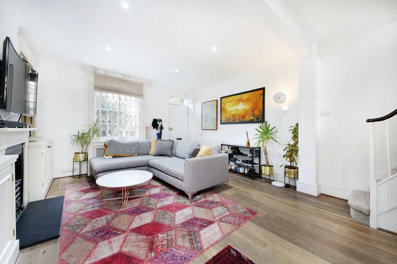 Battersea Church Road, London, SW11, photo 17