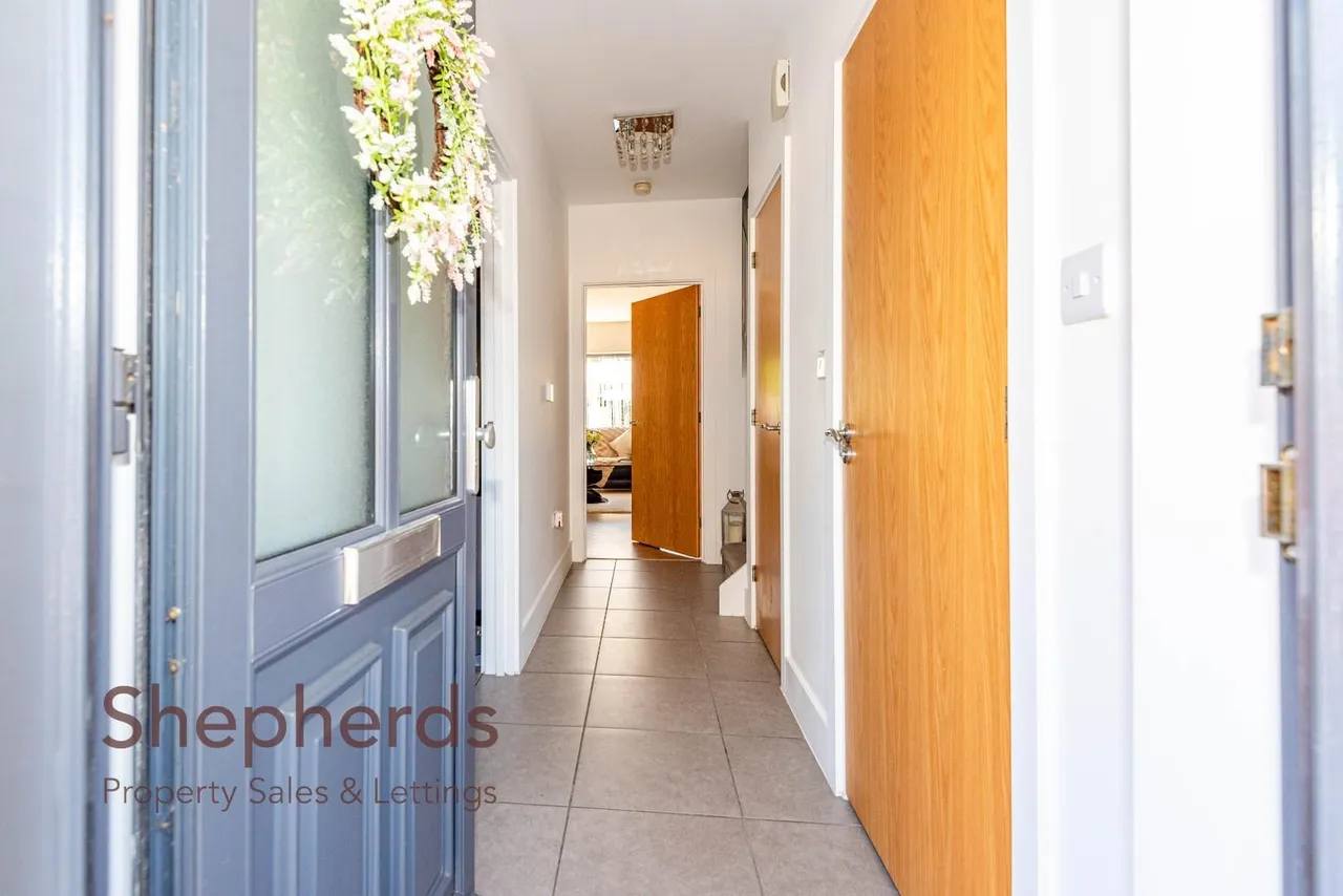 De Burgh Close, Broxbourne, EN10, photo 2