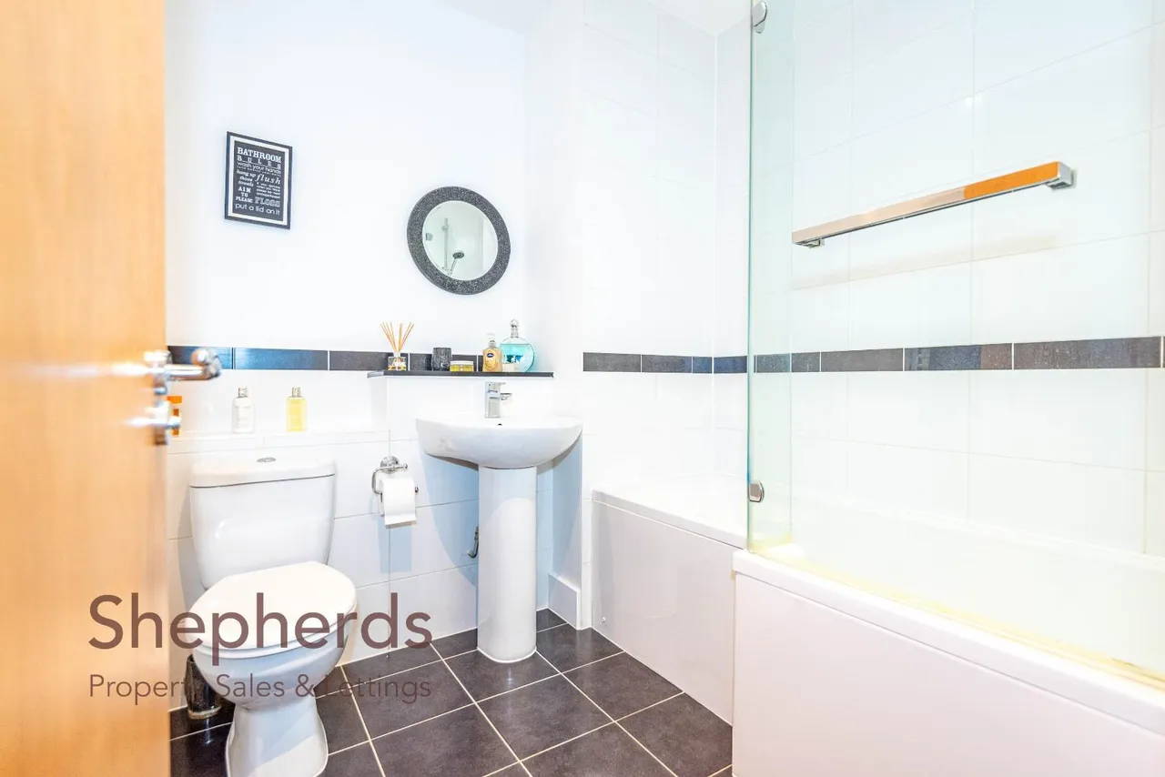 De Burgh Close, Broxbourne, EN10, photo 13