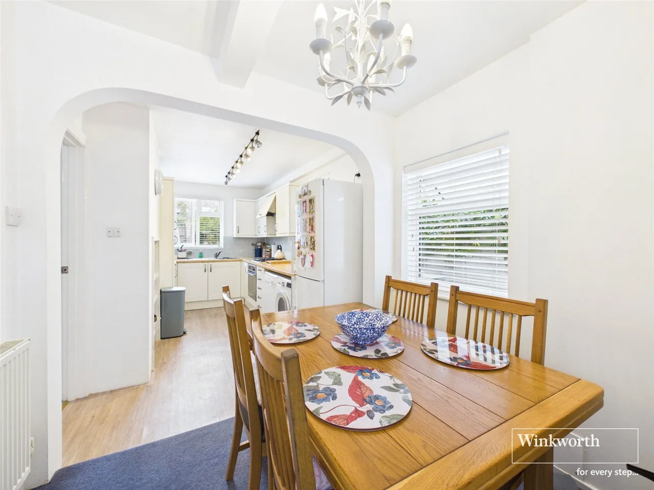 Sturgess Avenue, Hendon, London, NW4, photo 5