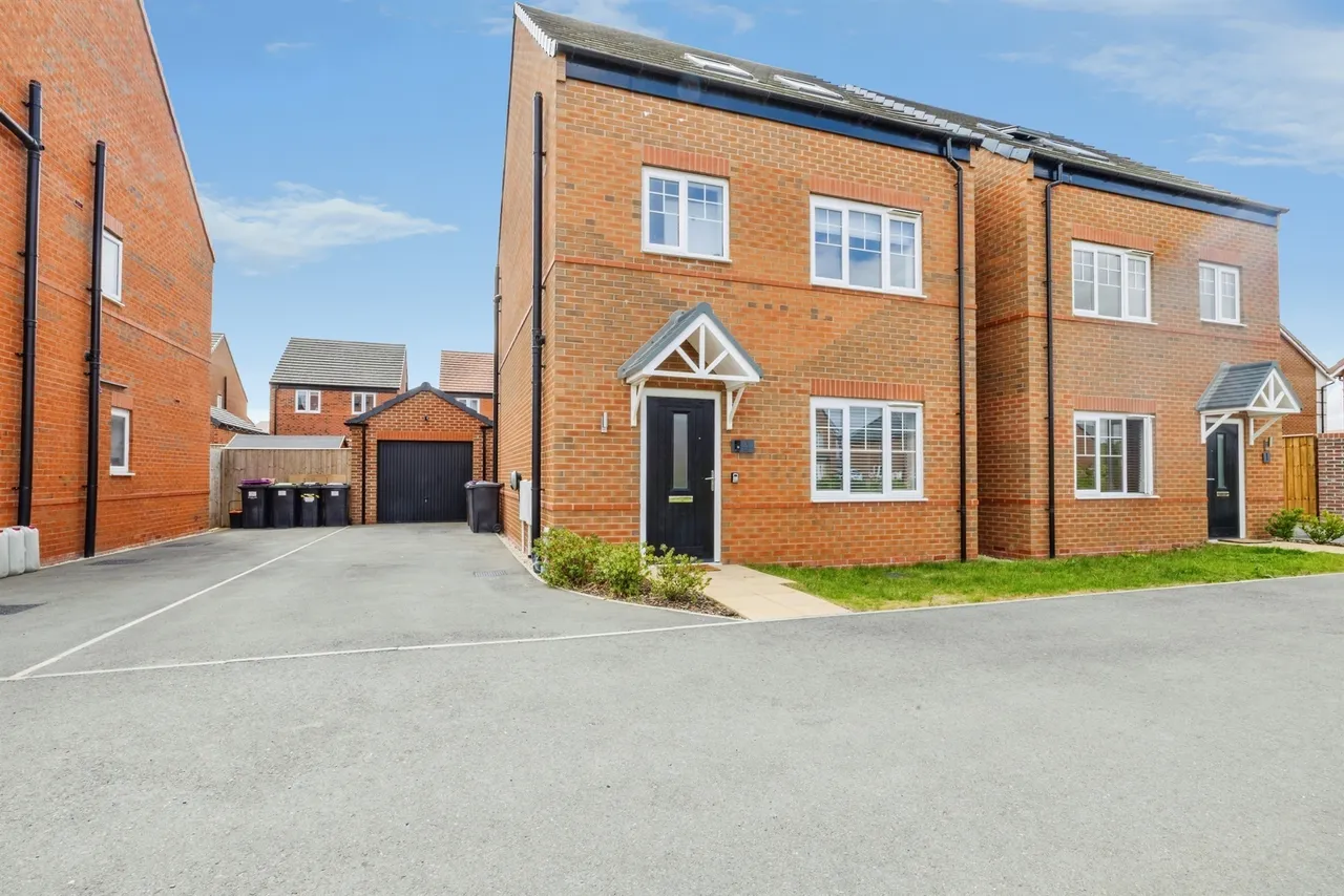 4 bed house for sale — Orchid Way, Witham St. Hughs, Lincoln
