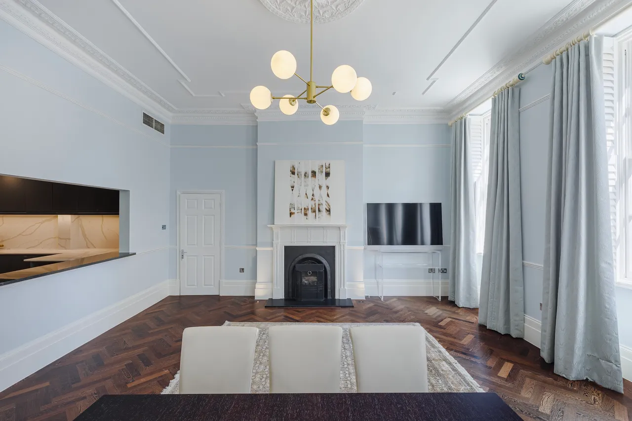 Hinde Street, Marylebone, London, photo 3