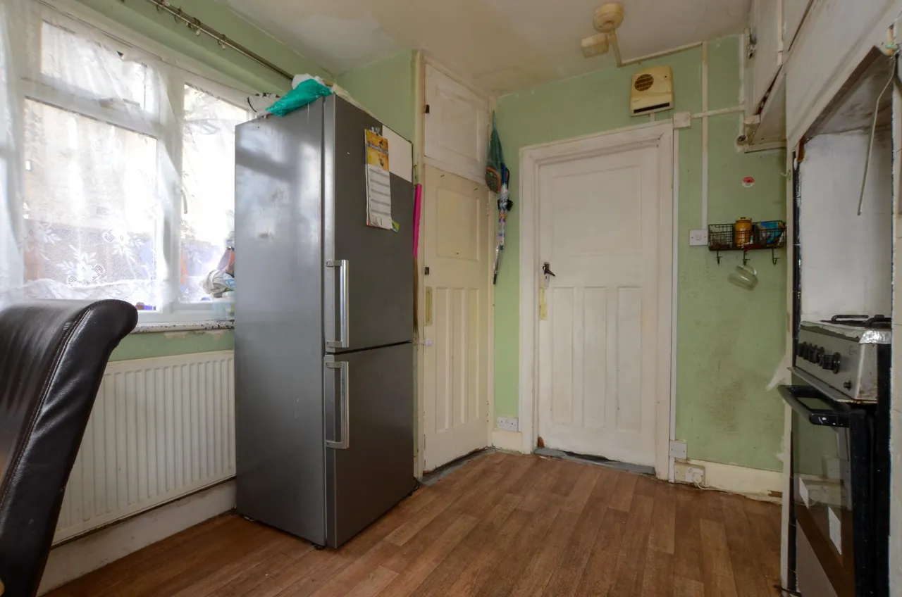 Locket Road, Harrow, HA3, photo 3
