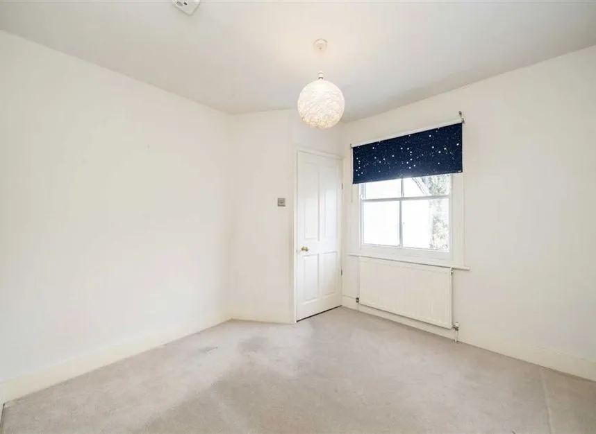 Watts Lane, Teddington, TW11, photo 4