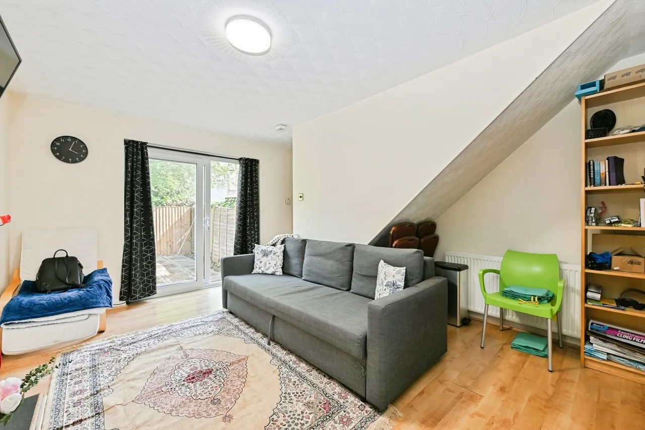 City Road, Nottingham, Nottinghamshire, NG7, photo 3