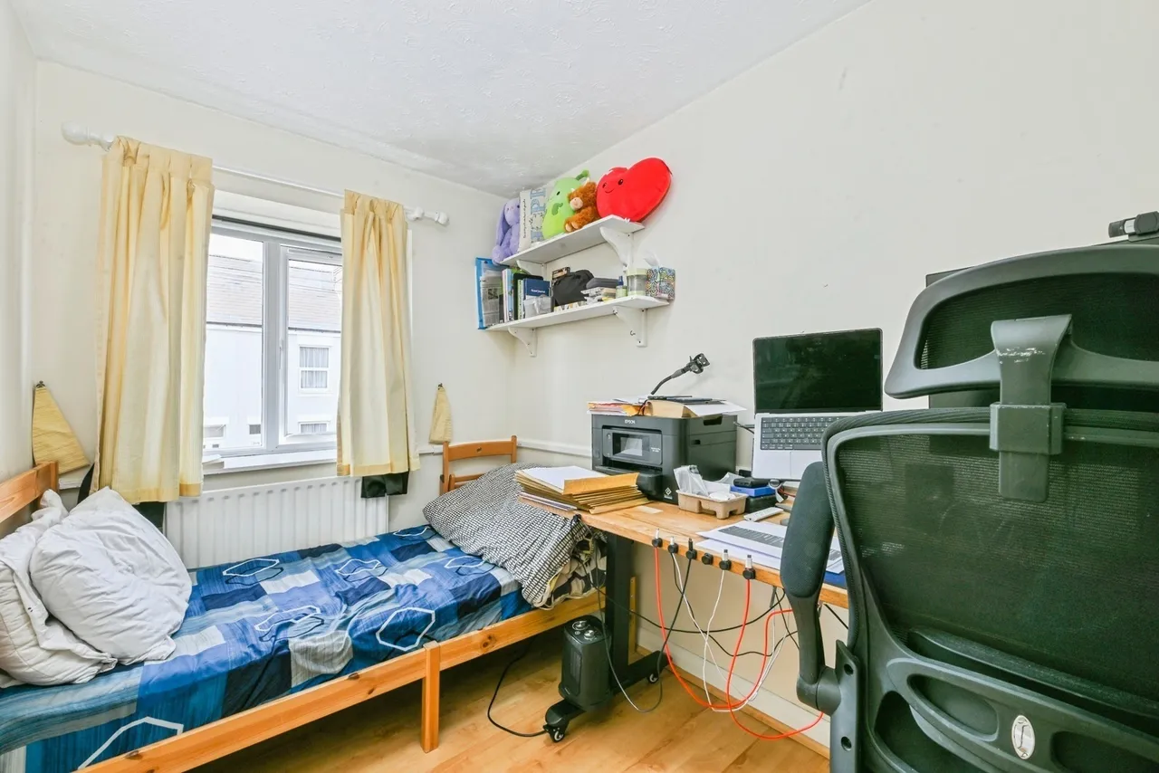 City Road, Nottingham, Nottinghamshire, NG7, photo 6