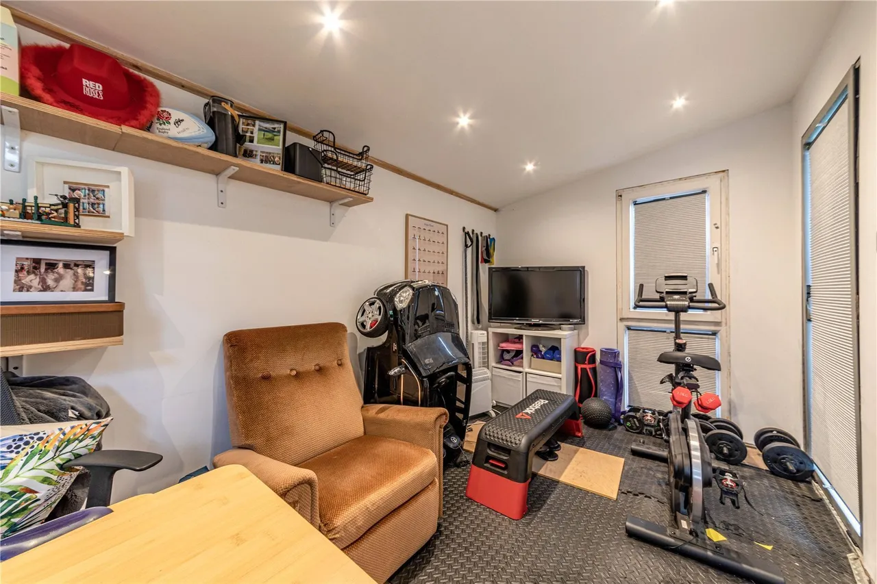 Tewkesbury Close, Byfleet, photo 30