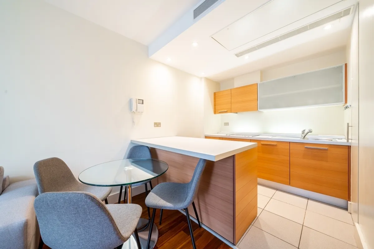 South Wharf Road Paddington W2, photo 3