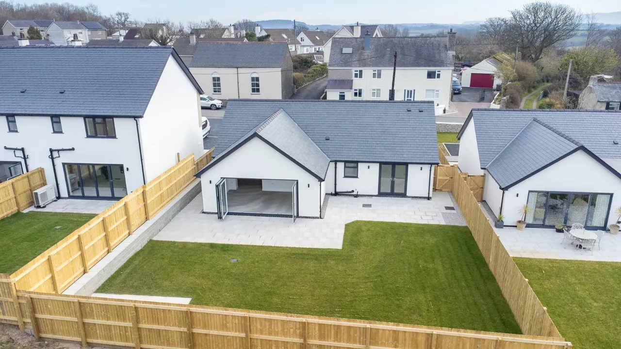 Talwrn, Llangefni, photo 18