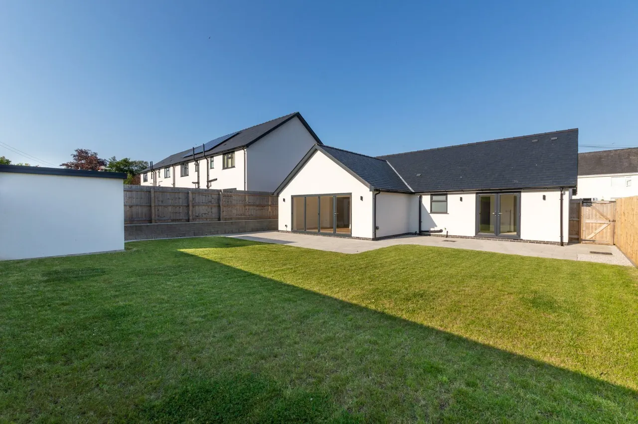 Talwrn, Llangefni, photo 17