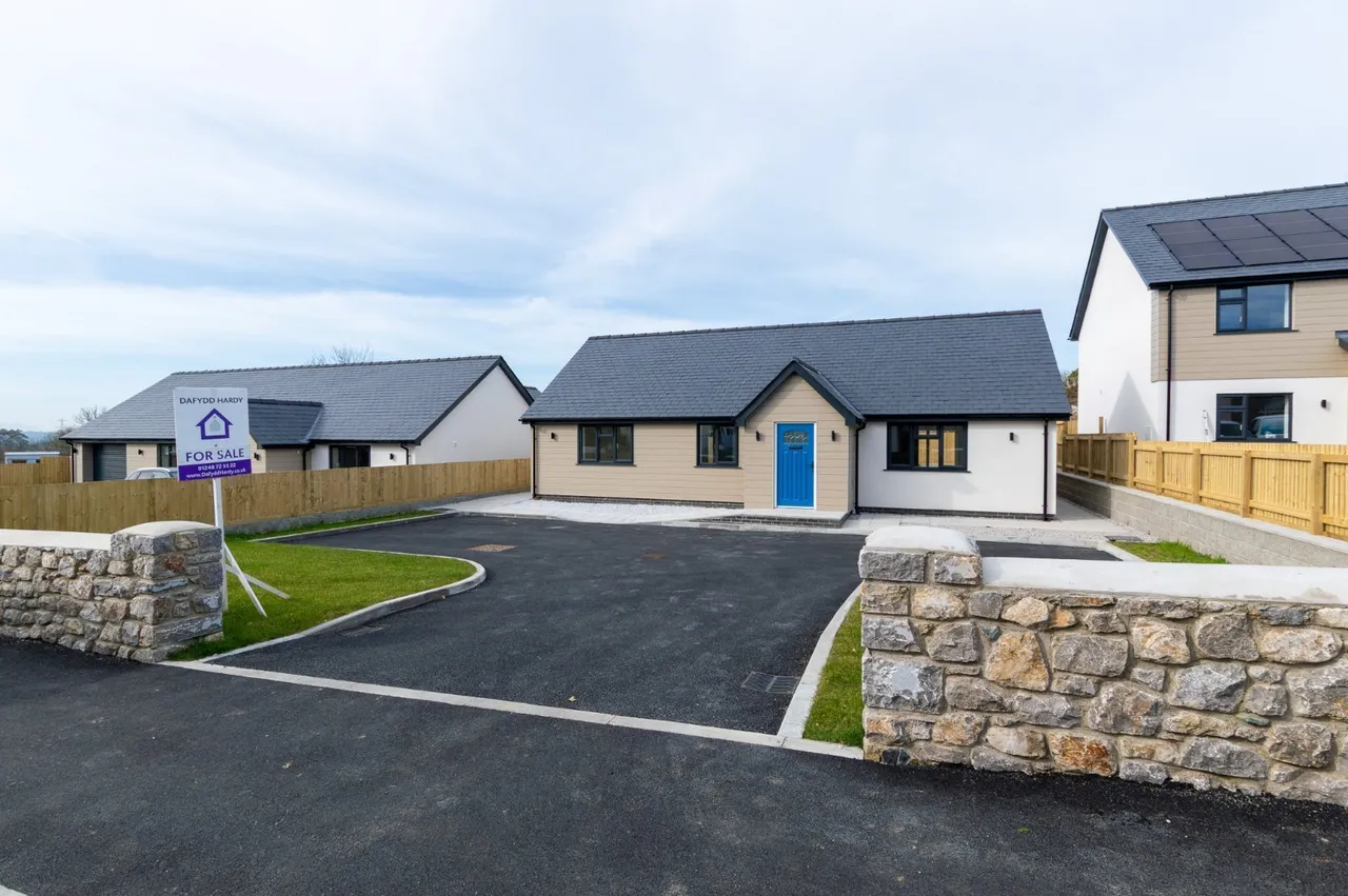 Talwrn, Llangefni, photo 19