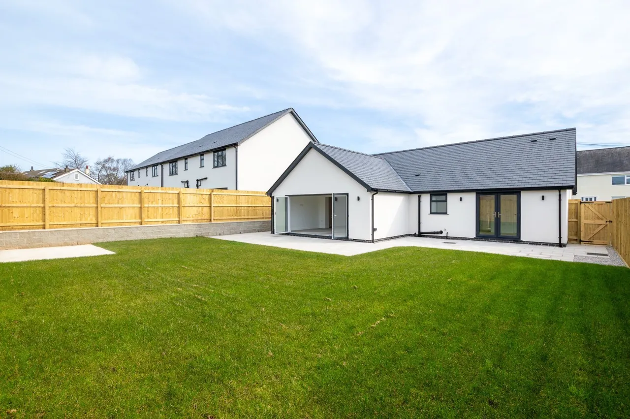 Talwrn, Llangefni, photo 12