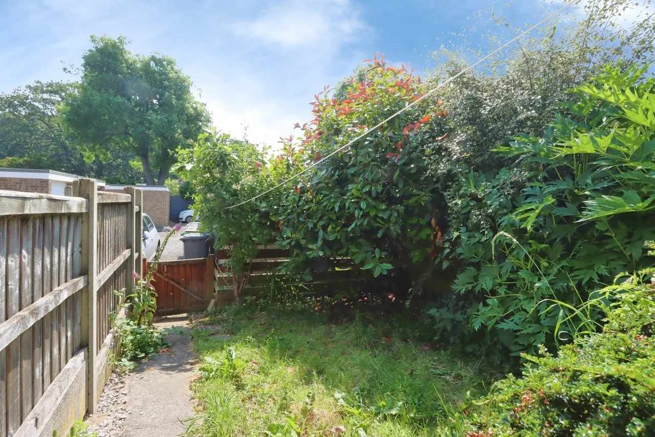 Pentland Road, Dronfield Woodhouse, Dronfield, Derbyshire, S18, photo 4