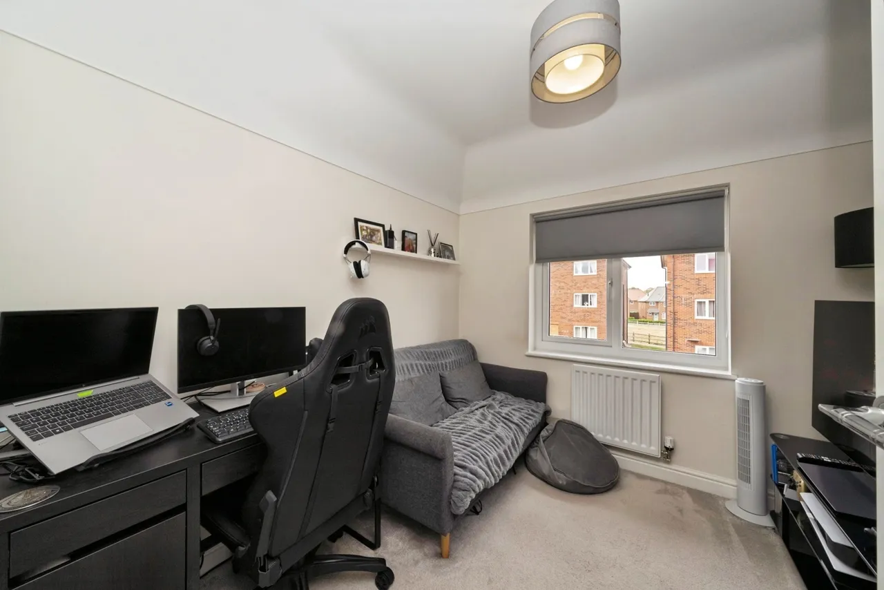 Blacksmith Street, Little Sutton, CH66, photo 17