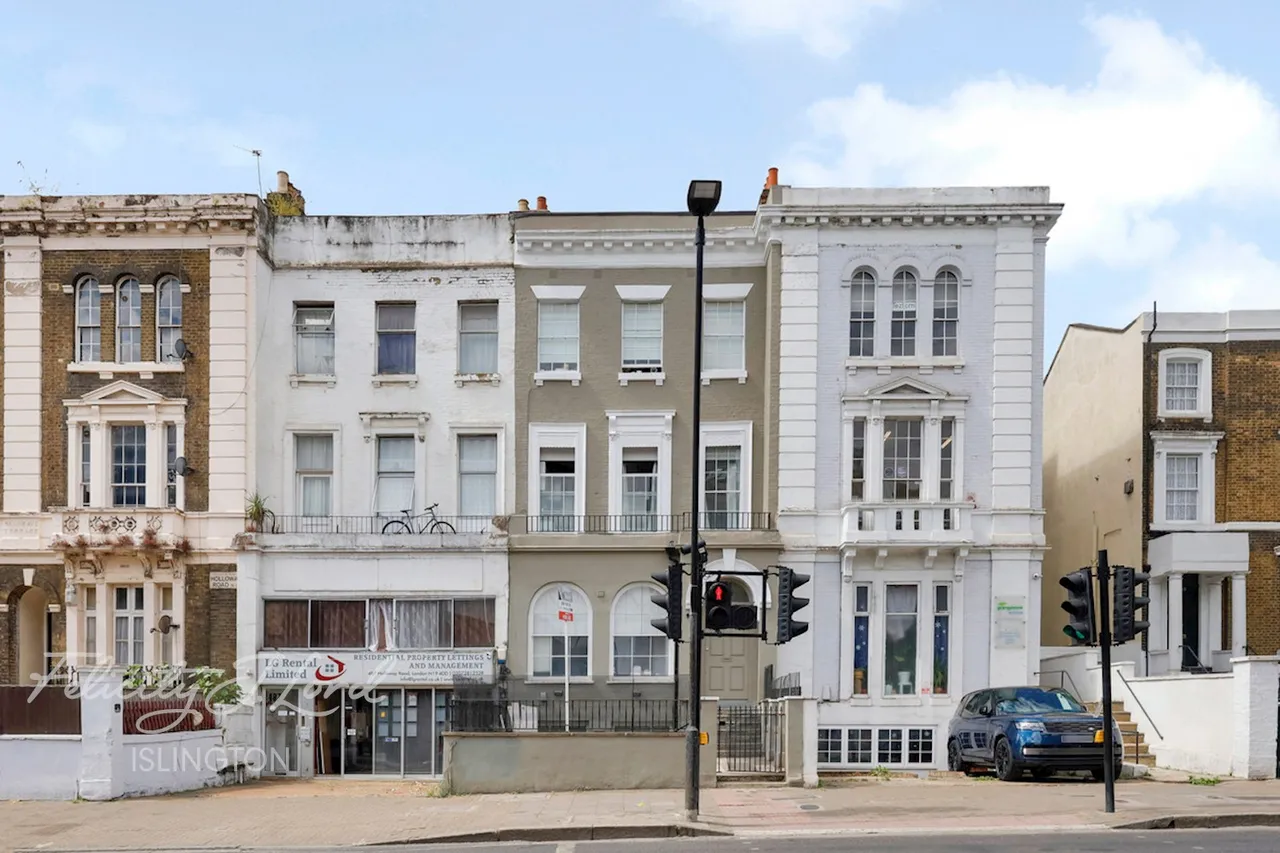 Holloway Road, London, photo 14