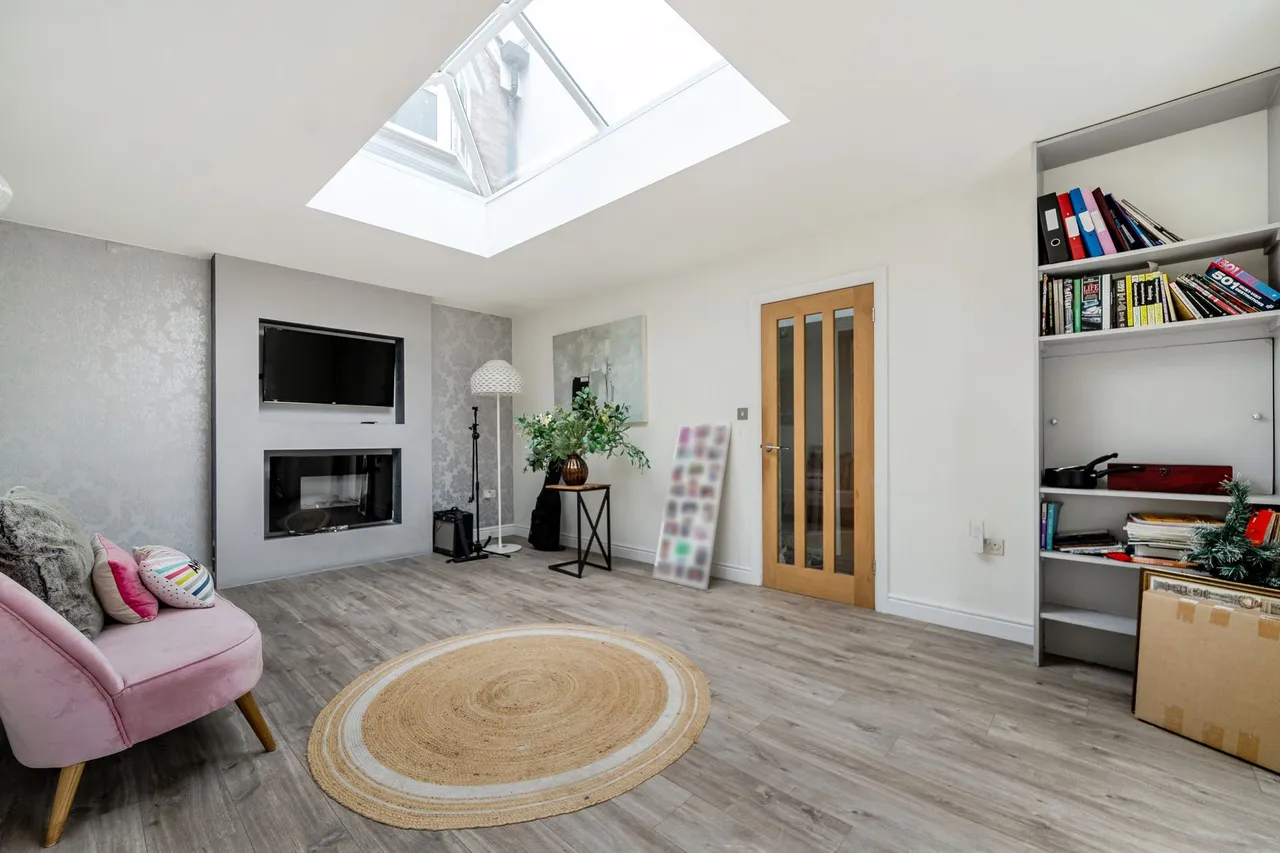 Underwood Road, Haslemere, GU27, photo 15