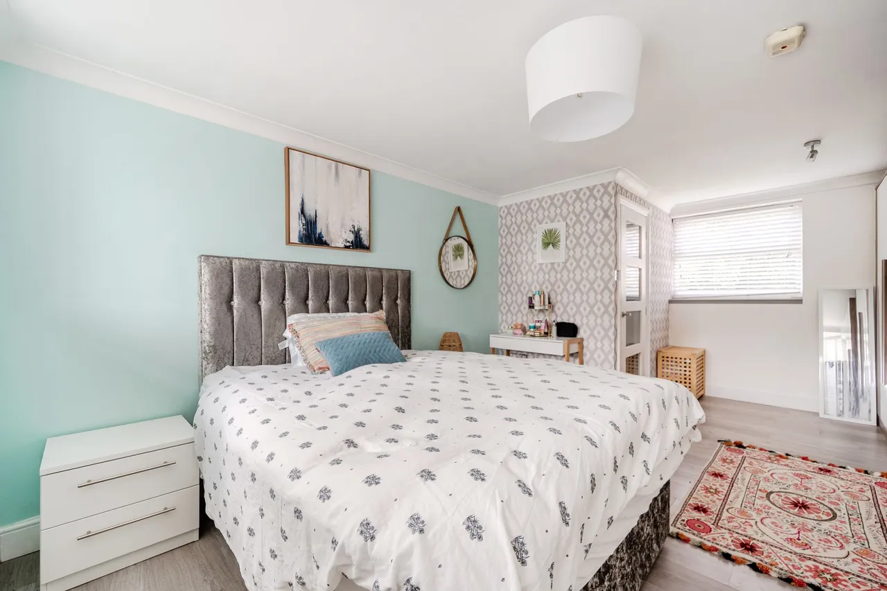 Underwood Road, Haslemere, GU27, photo 16
