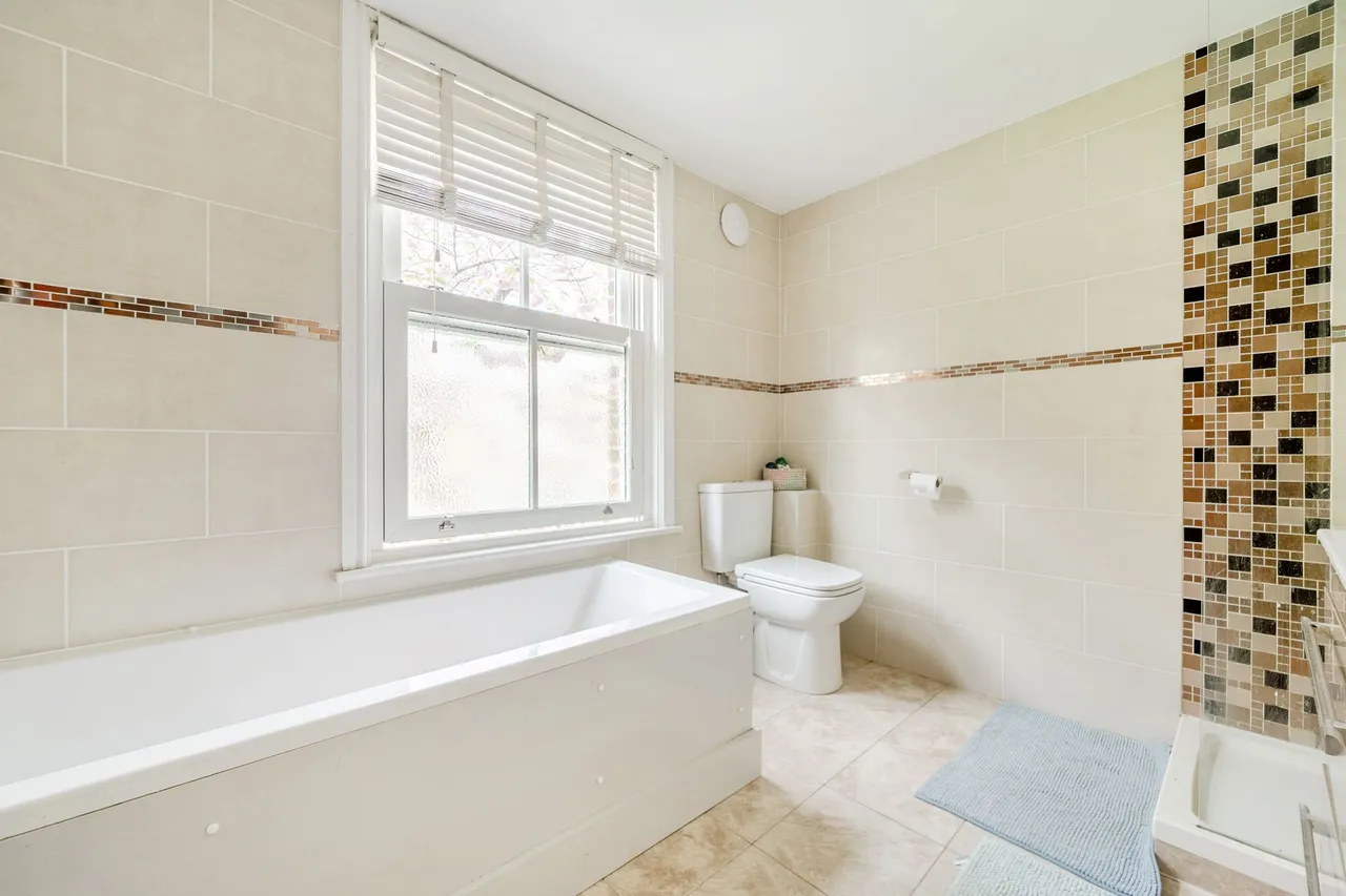 Underwood Road, Haslemere, GU27, photo 20