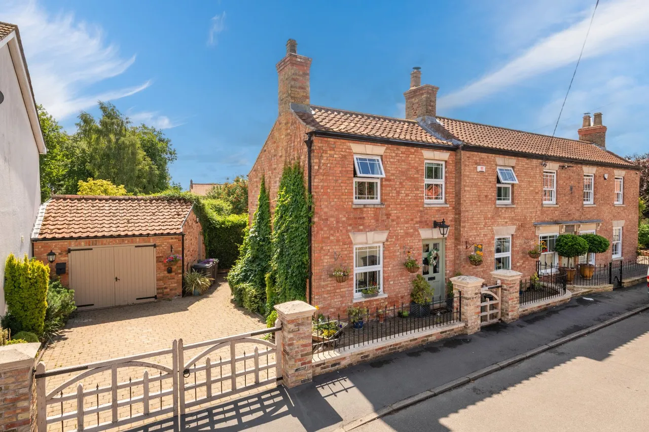 5 bed house for sale, Middle Street, Dunston, LN4