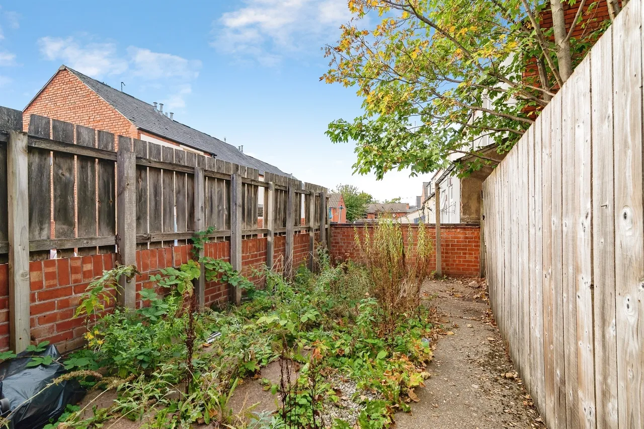 Zulu Road, Nottingham, NG7, photo 14