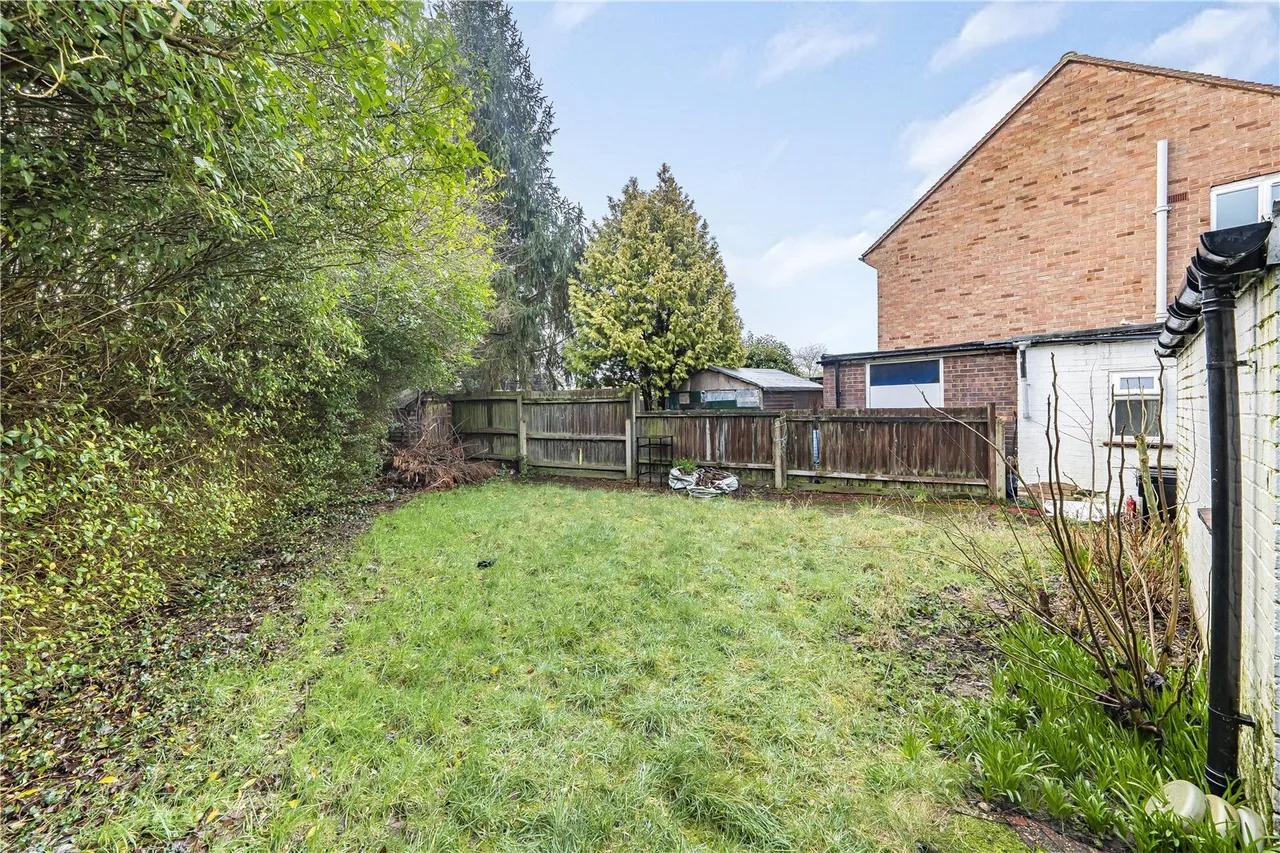 Abbotts Close, Uxbridge, UB8, photo 19