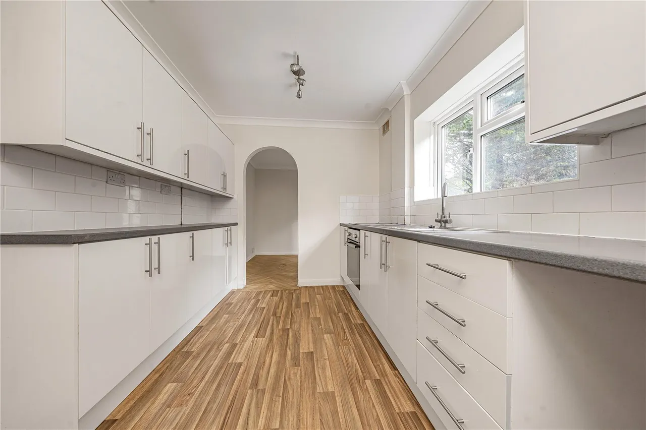 Abbotts Close, Uxbridge, UB8, photo 11