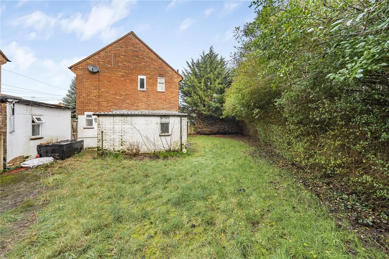 Abbotts Close, Uxbridge, UB8, photo 18